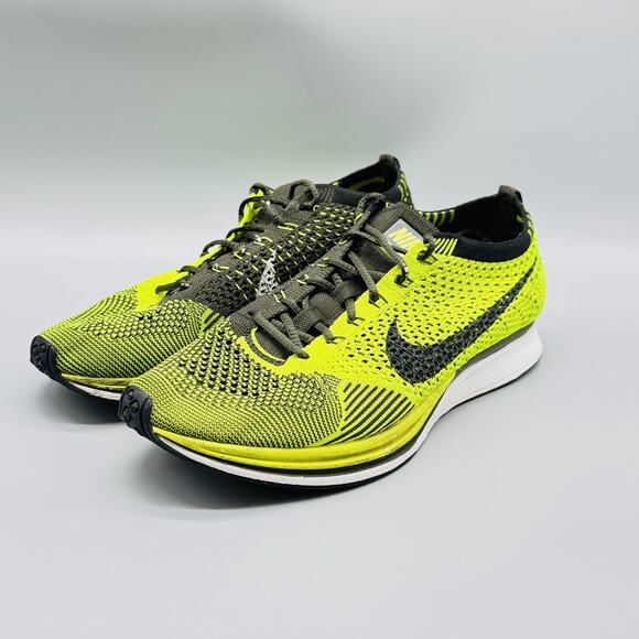 Nike Shoes Mens 7 Volt Black Flyknit Racer Running Lightweight Athletic Sneakers - Picture 4 of 12